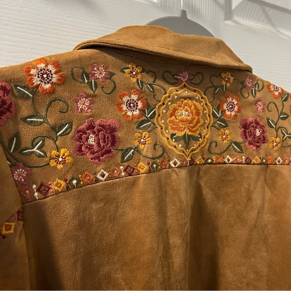 Suede jacket - Picture 6 of 7